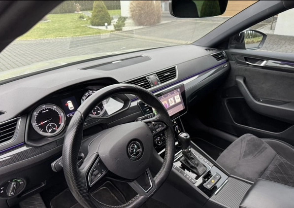 Skoda Superb cena 94900 przebieg: 206000, rok produkcji 2018 z Jeziorany małe 596